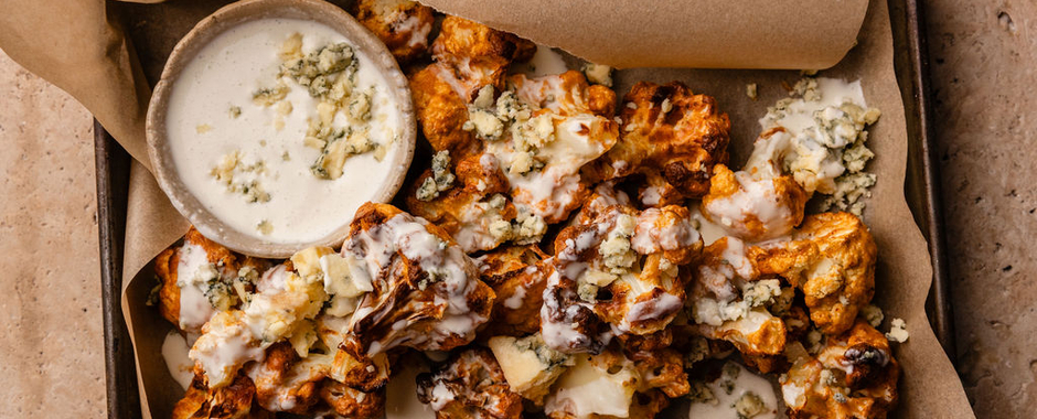Buffalo Cauliflower With Blue Cheese Sauce