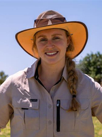 Niamh Rayne headshot.jpeg