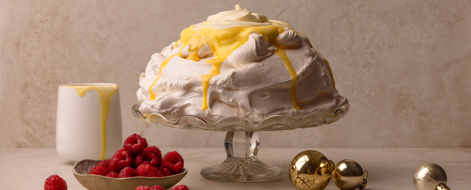 Lemon Meringue Pavlova